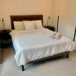 Modern Ensuite Double Bedroom
